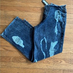 PrettyLittleThing Women’s Dark Blue Distressed Boyfriend Jeans Size 2 NWT